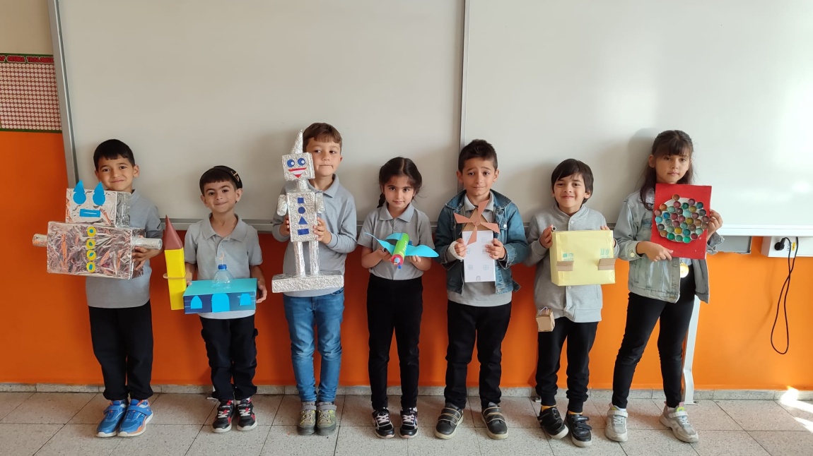 EĞİTİM KENTİ KARABÜK PROJESİ KAPSAMINDA ÖĞRENCİLERİMİZİ GERİ DÖNÜŞÜM MALZEMELERİ İLE OYUNCAK YAPTILAR.